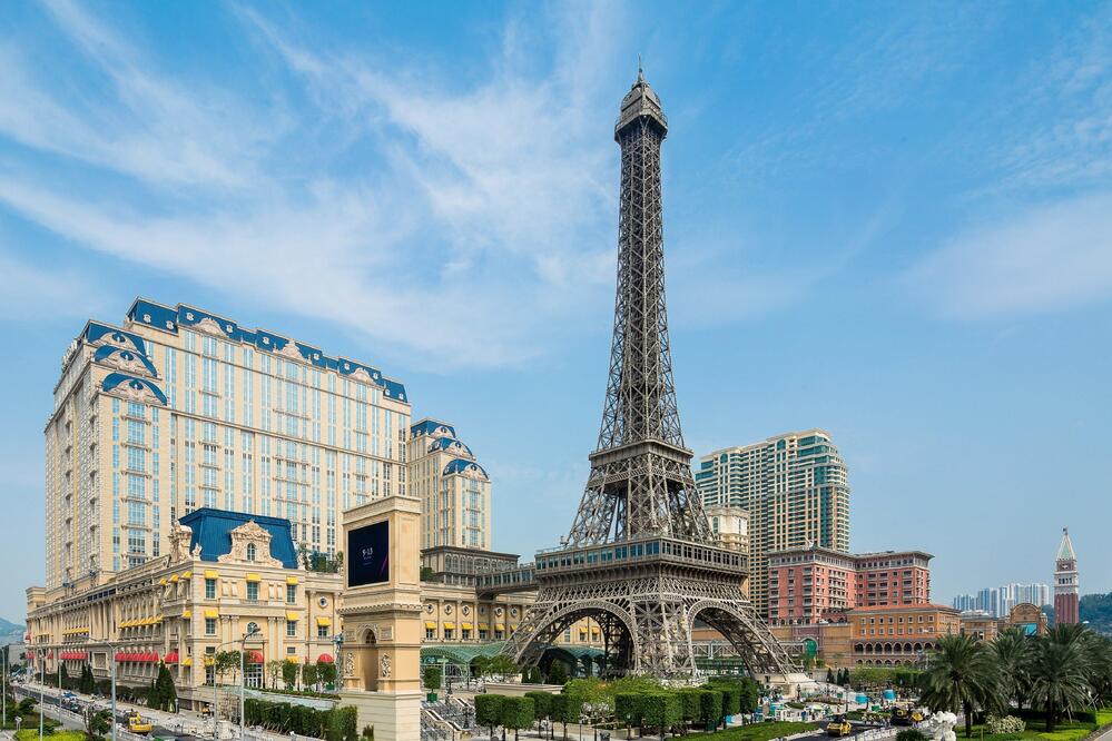 The Parisian Macao